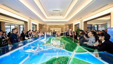 Mục sở thị căn hộ mẫu hướng vịnh Hạ Long vừa khai trương của Sun Group