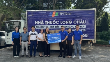 FPT Long Châu điều động nhanh 10 tấn thuốc, phối hợp với các đơn vị hỗ trợ người dân vùng bão lũ