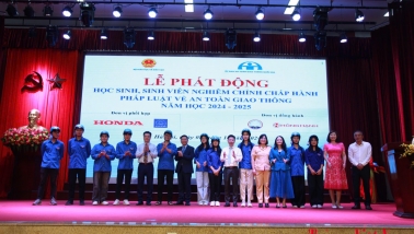 Phát động học sinh sinh viên nghiêm chỉnh chấp hành pháp luật về an toàn giao thông