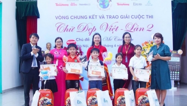 Trao giải cuộc thi Chữ đẹp Việt - Lần 2