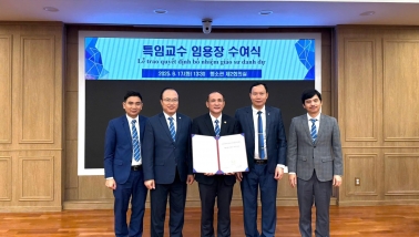 GS.TS Nguyễn Trung Việt được bổ nhiệm Giáo sư danh dự Đại học Keimyung