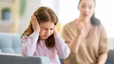 Trẻ được nuông chiều dễ tổn thương, khó tự lập