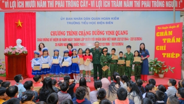 Trường Tiểu học Điện Biên giáo dục truyền thống yêu nước cho học sinh