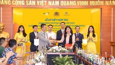 PVcomBank đi đầu trong ứng dụng cơ sở dữ liệu quốc gia về dân cư, hướng tới chuyển đổi số toàn diện