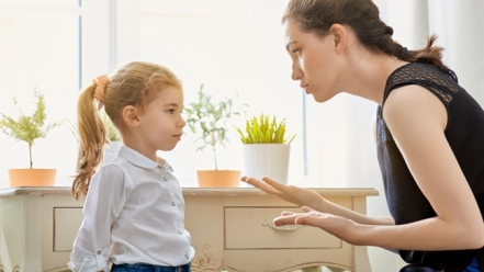 Cha mẹ cần làm gì khi trẻ cáu giận?