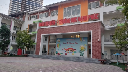 Hà Nội: Nhiều khoản thu lạ đầu năm, nhà trường nói không ép buộc phụ huynh