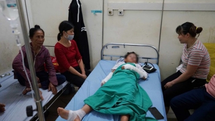 Nguyên nhân bóng bay nổ khiến 10 trẻ em tại Thanh Hóa bị bỏng