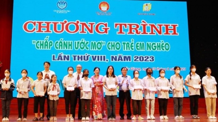 Bắc Giang: 'Chắp cánh ước mơ' cho 205 trẻ em khó khăn