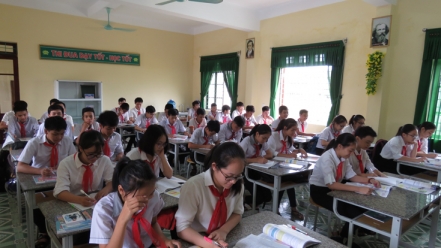 Quảng Bình tiếp tục miễn học phí cho học sinh tất cả các cấp