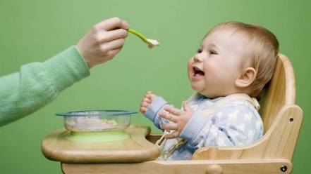 Những điều cha mẹ cần biết về thực phẩm bổ sung cho bé