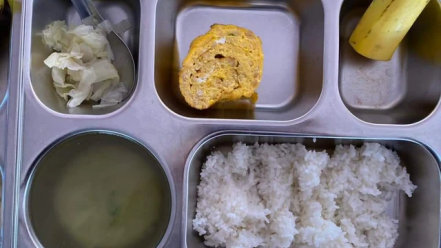 Đắk Lắk: Phụ huynh phản ánh suất ăn trưa của học sinh tiểu học như 'cho người giảm cân'