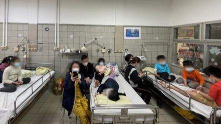 Vụ học sinh trường Tiểu học Kim Giang bị ngộ độc: Hé lộ mức doanh thu 'khủng' của đơn vị cung cấp