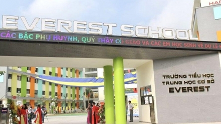 Nhiều trường học tại Hà Nội công khai phí ghi danh, Sở Giáo dục xử lý ra sao?