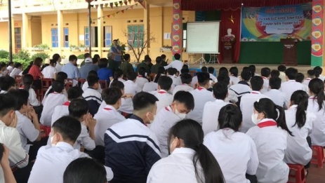 Gia đình, nhà trường và xã hội: Tam giác vàng bảo vệ trẻ vị thành niên