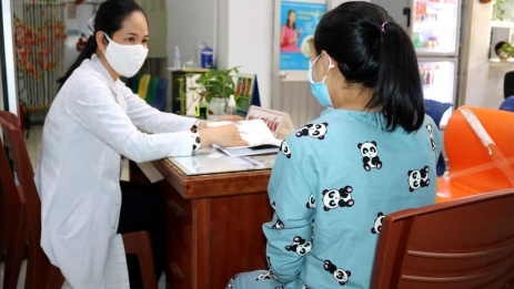 Né tránh giáo dục giới tính là đẩy con vào nguy hiểm: Những điều cha mẹ nên nói khi con dậy thì