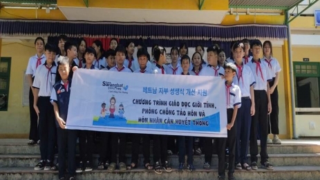Hơn 250 triệu đồng hỗ trợ học sinh và bà mẹ mang thai