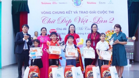 Trao giải cuộc thi Chữ đẹp Việt - Lần 2