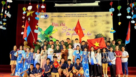 Cô giáo Thu Hường thắp lửa văn chương qua từng vai diễn