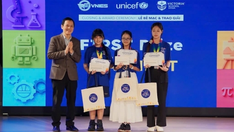 STEAM for Girls 2025: Tư duy khoa học của nữ sinh kiến tạo giải pháp xanh cho tương lai bền vững