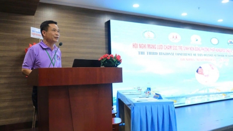 Phó Cục trưởng Trần Đăng Khoa nhấn mạnh tầm quan trọng của phương pháp Kangaroo cho trẻ sinh non tại Việt Nam