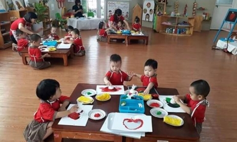 Hà Nội: Trẻ em học trường chất lượng cao phải chi trả bao nhiêu?