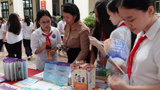Hà Nội: Phường Ba Đình hưởng ứng Ngày Tránh thai Thế giới và Ngày Quốc tế Trẻ em gái 2025