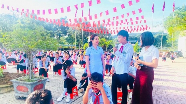 Nghệ An: Trang bị kiến thức sức khỏe sinh sản cho hơn 420 học sinh