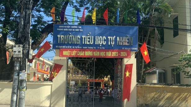 Thường Tín, Hà Nội: Hiệu trưởng trường tiểu học che giấu lạm thu?