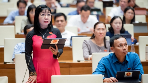 ĐBQH Trần Thị Thanh Hương: ‘Cần chú trọng hơn nữa công tác bảo vệ trẻ em’