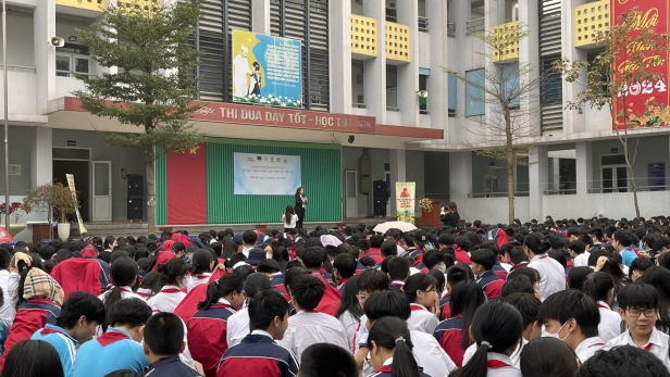 Tuyên truyền pháp luật trong trường học về quy định pháp luật bảo vệ trẻ em
