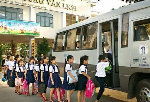 Kiểm soát an toàn xe đưa đón học sinh tại TP Hồ Chí Minh