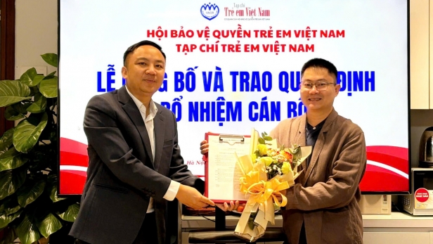 Tạp chí Trẻ em Việt Nam trao quyết định bổ nhiệm Thư ký tòa soạn