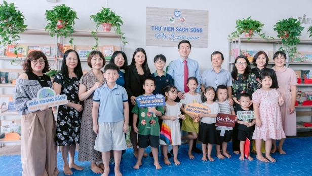 Ra mắt Thư viện Sách Sống – Đọc 5 giác quan