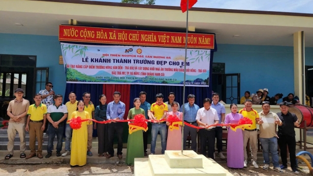 Đà Nẵng: Hơn 1,8 tỷ đồng hỗ trợ học sinh vùng khó nhân dịp năm học mới