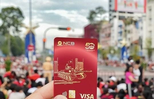 Độc lạ bộ ảnh “Một ngày xuôi dòng lịch sử” của thẻ Thống Nhất