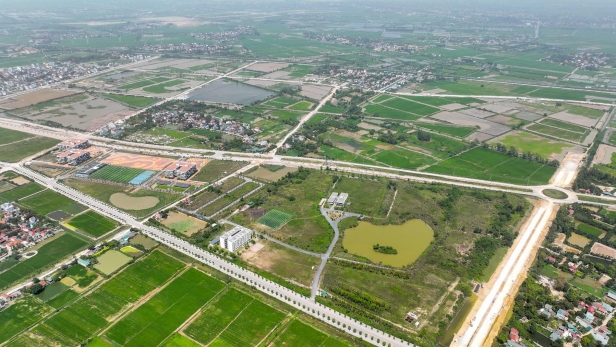 Nghìn tỷ đầu tư cho giáo dục, y tế giúp vùng đất phía Nam Hà Nội thành “nam châm” hút nhân tài