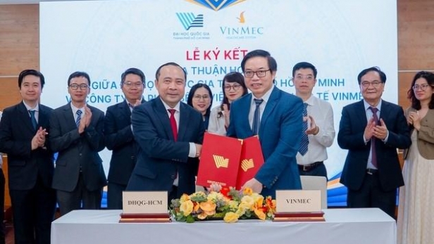 Vinmec và Đại học Quốc gia TP.HCM hợp tác chiến lược: Hợp lực phát triển nhân lực y tế chất lượng cao