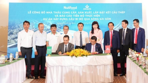 Nutifood công bố nhà thầu cung cấp, sản xuất và lắp đặt kết cấu thép cho dự án cầu đi bộ qua sông Sài Gòn