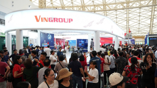 VEC đón hơn 230.000 khách đến khai mạc Triển lãm thành tựu đất nước, Boutique Gate chứng minh sức hút