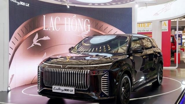 Hé lộ quá trình biến Lạc Hồng 900 LX thành SUV điện chống đạn đẳng cấp thế giới