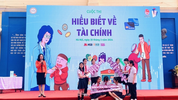 Hà Nội: 1600 học sinh Trường THCS Trưng Vương tham dự cuộc thi 'Hiểu biết về tài chính'