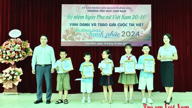 Trường Tiểu học Lĩnh Nam vinh danh và trao giải cuộc thi viết “Trường học hạnh phúc” 2024