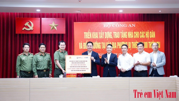 T&T Group và Ngân hàng SHB đồng hành cùng Bộ Công an xây nhà và điểm trường cho địa phương thiệt hại bởi lũ