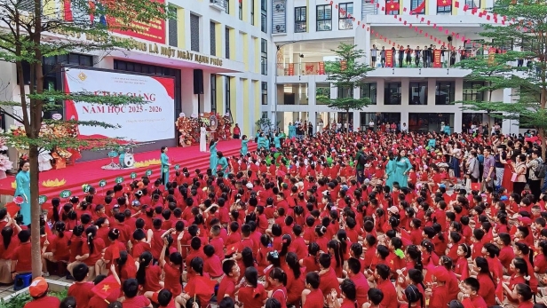 Bài học từ sự cố ở Trường Tiểu học Thái Thịnh: Thiện nguyện thiếu tinh tế, trẻ có thể bị mặc cảm, tổn thương tâm lý