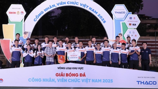 SHB FC xuất sắc đưa Công đoàn Ngân hàng Việt Nam lên ngôi Á quân vòng loại phía Bắc Giải bóng đá công nhân, viên chức Việt Nam 2025