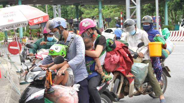 Đưa trẻ về quê dịp Tết Nguyên đán 2023, cần lưu ý những gì?