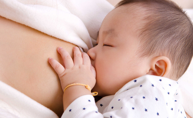 Tuần lễ Thế giới Nuôi con bằng sữa mẹ 2024 - Kết nối vòng tay yêu thương
