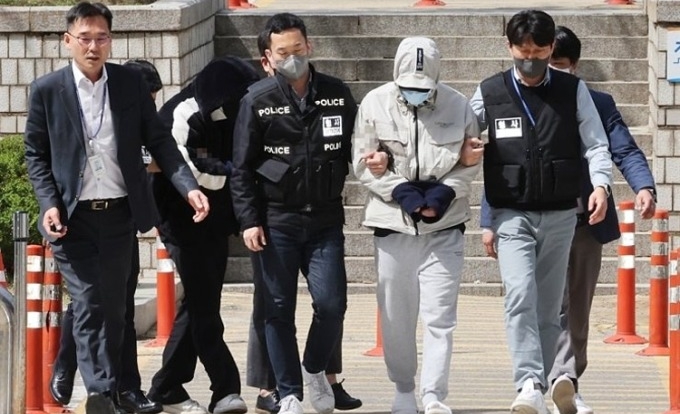 Hàn Quốc rúng động vì vụ phát đồ uống tẩm ma túy cho học sinh