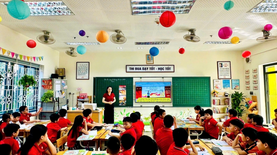 Bộ Giáo dục và Đào tạo rà soát, điều chỉnh chương trình giáo dục phổ thông
