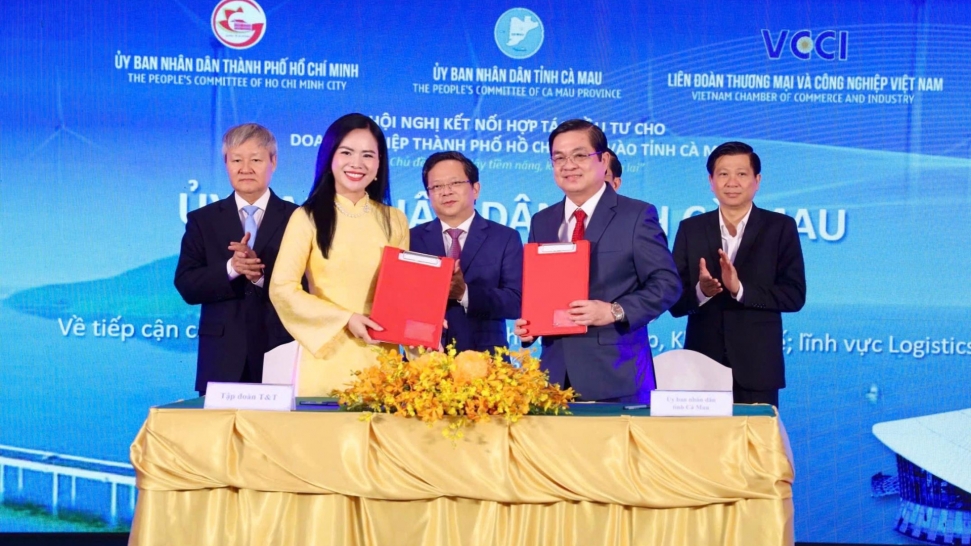 T&T Group và tỉnh Cà Mau ký kết hợp tác, nghiên cứu triển khai nhiều dự án lớn